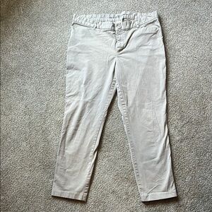 GAP Women's Tan Capris